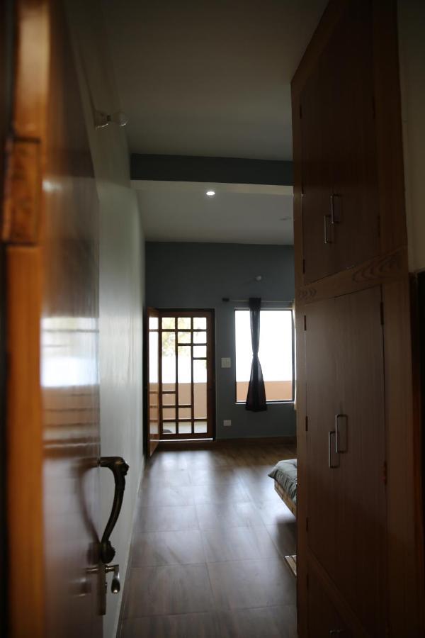 The Buransh Inn Almora Buitenkant foto