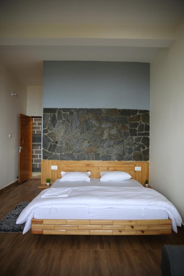 The Buransh Inn Almora Buitenkant foto