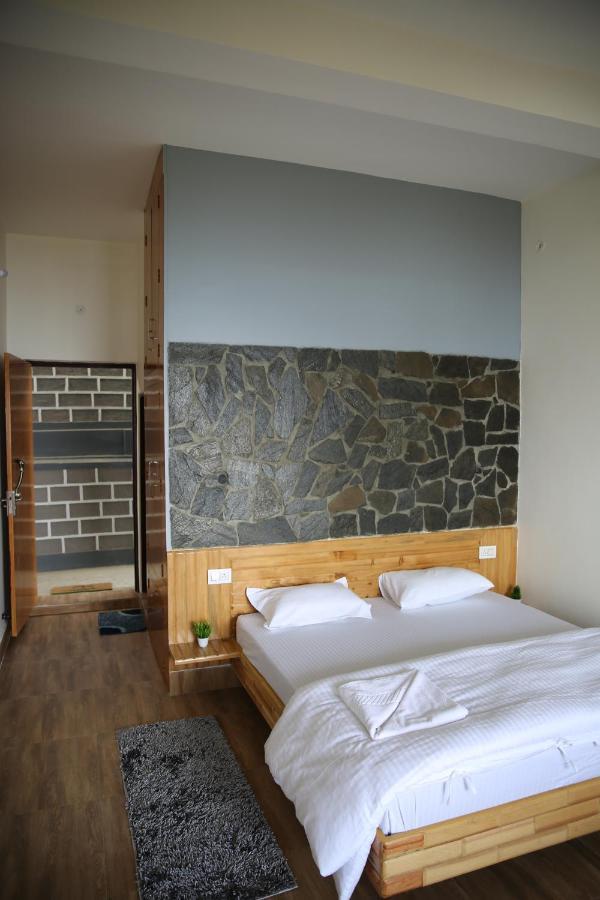 The Buransh Inn Almora Buitenkant foto