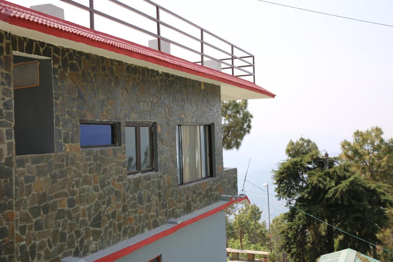 The Buransh Inn Almora Buitenkant foto